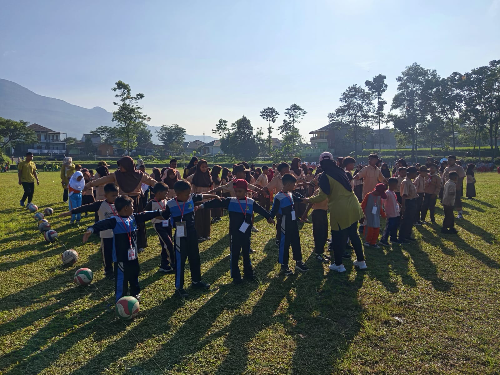 Outdoor Learning di Lapangan Bocca Cimalaka 